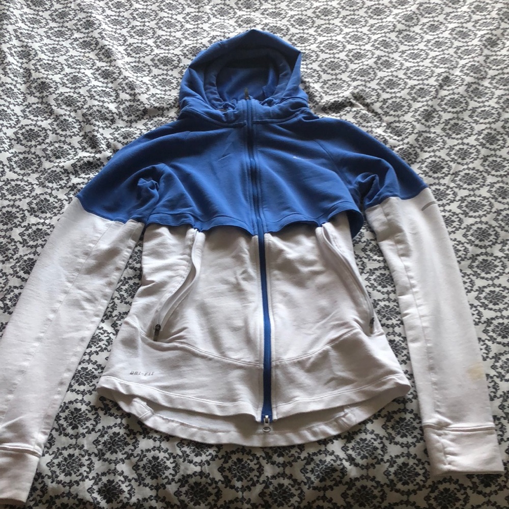 Xs Nike zip up sweater